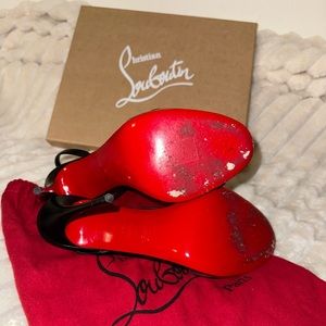 Black Christian louboutin size 40.5
